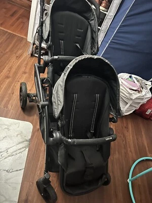 Cochecito Doble Contours Option Elite - Excelente Estado - Dispuesto a negociar Foto 1 de 2