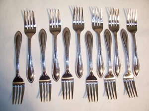 12 WALLACE AMERICAN TRADITION Salat Dessert Gabel 1810 Edelstahl Silberbesteck - Bild 1 von 7