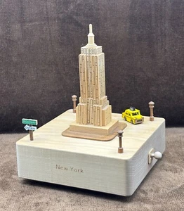 Wooderful Life Wood Music Box NYC New York City Cab "Jack and Jill" Music EUC - Picture 1 of 14