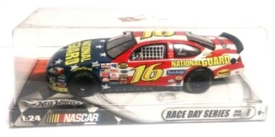 NOVO Hot Wheels NASCAR Greg Biffle #16 2006 Ford Fusion National-Guard escala 1:24 - Imagem 1 de 4