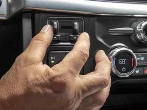 2011+ Ford F-150 F-250 F-350 Integrated Electronic Trailer Brake Controller - Afbeelding 1 van 7