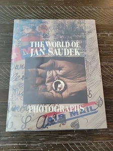 The World of Jan Saudek - First Edition - Photography - Hardcover VG+ - Foto 1 di 4
