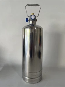 Refillable 4.4 Lb Propane Tank For Portable Gas Stoves Outdoors Stoves - Picture 1 of 7