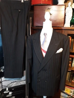 Mens VTG 1970s 80s Double Breasted Pinstripe Suit 43 R Wool 30s style Button Fly - Image 1 of 4