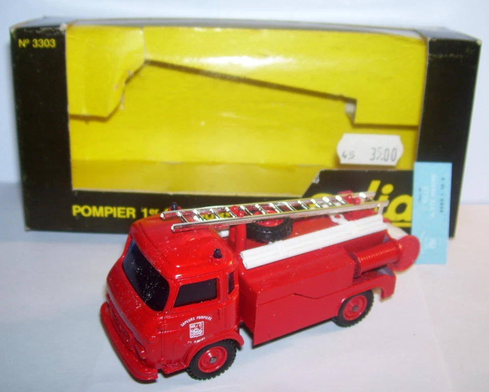 RARO SOLIDO SAVIEM SG4 1° SOCCORSO POMPIERI STE MAXIME VAR REF 3303 1980 SCATOLA - Immagine 1 di 1