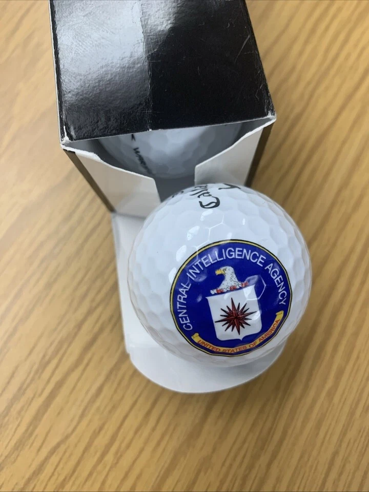 Pelotas de golf NUEVAS Callaway Agencia Central de Inteligencia CIA logotipo espía ENVÍO GRATUITO Foto 1 de 2