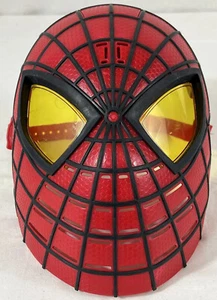 The Amazing Spider Man Talking Mask FX Light Up Costume Toy Marvel Hasbro 2012 - Picture 1 of 5