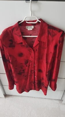 Bluse, Gr. 40, s. Fotos und Beschreibung - Bild 1 von 4