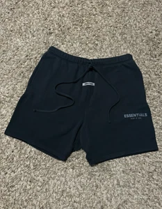 Essential Fear of God Shorts Black Men Size Large - Picture 1 of 6