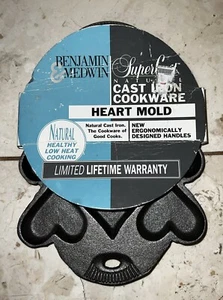 New Benjamin & Medwin Cast Iron 9 HEART Cookie Muffin Tart  Mold Bakeware - Bild 1 von 5