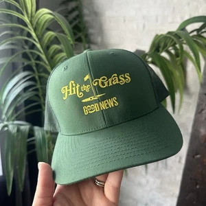 GUTE NACHRICHT Golf Truckermütze "Hit the Grass" grün gelb bestickt - Bild 1 von 6