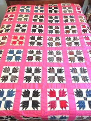 Edredón Top Vintage 72 Cuadrados Pata de Oso Piezas a Mano con Faja Rosa 93" x 84" Foto 1 de 4