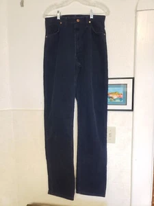 VTG 70s 80s Wrangler Corduroy Pants Navy Blue Strait 31x36 X-long USA Made - Picture 1 of 12