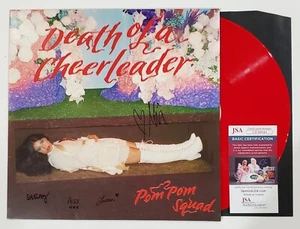 ALBUM ALBUM LP VINILE POM SQUAD FIRMATO DEATH OF A CHEERLEADER CON CERTIFICATO JSA - Foto 1 di 2