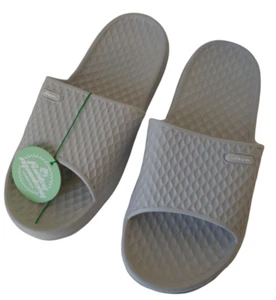 FUNKYMONKEY Women's Bathroom Shower Slippers Indoor Home Beach Non Slip Sandal 7 - Picture 1 of 10