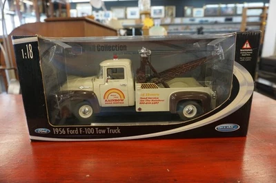 1/18 Welly 1956 Ford F100 Tow Truck Rainbow Truck Service (14238) New open box - Image 1 of 4