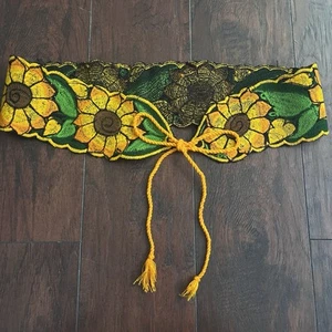Mexikanischer Bindegürtel mit Sonnenblumenstickerei - Bild 1 von 5
