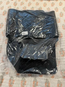 2025 chevy equinox Black Carpet Floor mats Brand New - Picture 1 of 2