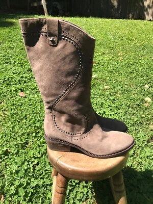 Botas B. Makowsky marrom acastanhado camurça/couro 14" tamanho 8,5 M - Imagem 1 de 4