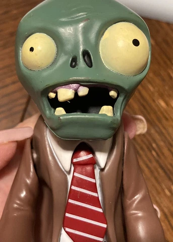 Plants VS Zombies 6” Figure Exploding Broken Leg Included 6”  S1 Cover