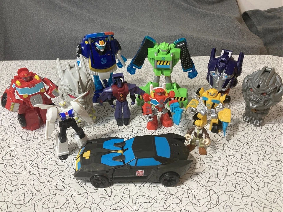 Lote Transformers Playskool Heroes Rescue Bots Bumblebee Optimus Prime BK Usado Foto 1 de 4