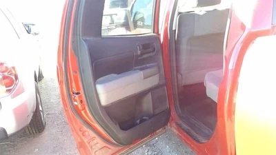 TUNDRA    2012 Door Trim Panel Rear 31193117 Foto 1 de 4