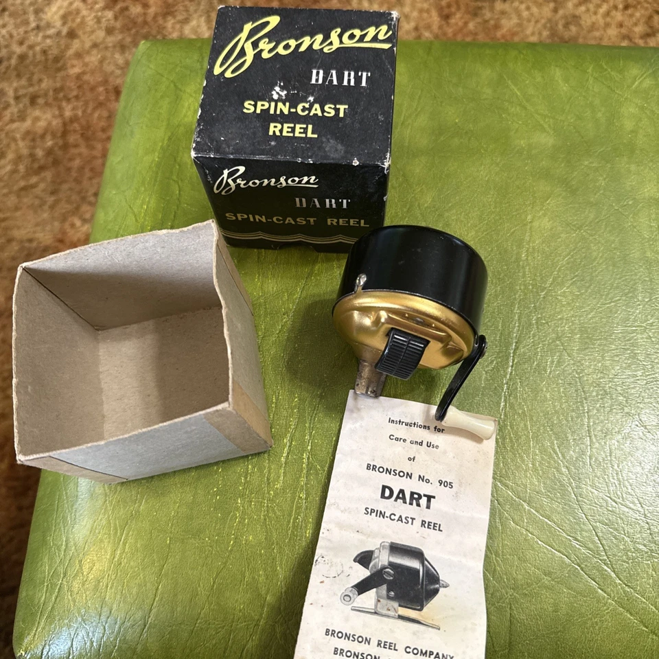 Carrete de pesca Bronson Dart 905 en caja con papeles funciona muy bien también se ve muy bien Foto 1 de 4