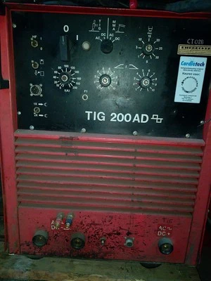 Filarc Tig 200 AD Wig Schweissgerät AC/DC Wassergekühlt mit Parker Brenner - Bild 1 von 3