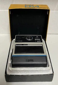 MACCHINA FOTOGRAFICA KODAK EK4 INSTANT CAMERA con scatola e certificato garanzia - Foto 1 di 16