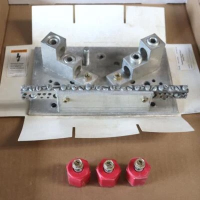 Kit Nuetral Eaton Pow R Line PRL3A con Soporte de Aislamiento Ver Fotos Foto 1 de 4