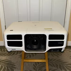 Proyector 3LCD Epson Pro L1200U WUXGA (1920x1200) con mejora 4K | *LEER* - Imagen 1 de 14