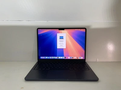 Apple MacBook Air 2024 13.6" Apple M3 Processor 16GB RAM 256GB SSD 99% BH 🔋 - Image 1 of 4