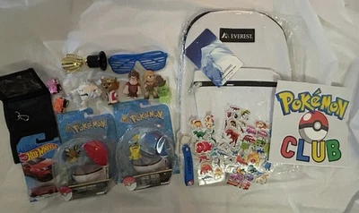 Caja Club Pokémon 19 Lote Mixto Juguetes Figuras de Acción Mini Funkos Mochila Pegatinas Foto 1 de 4