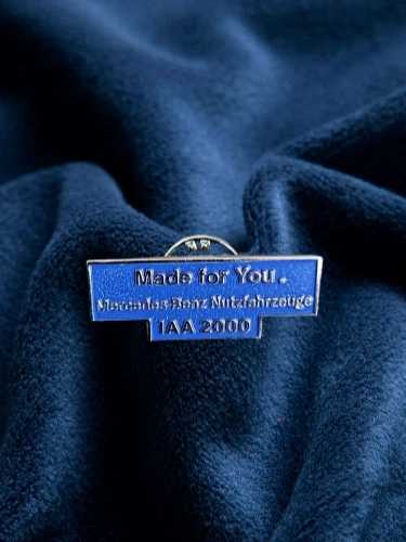 Sammler Pin - Mercedes Benz - Internationale Automobil Ausstellung - IAA 2000 - Bild 1 von 1