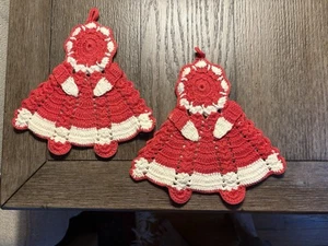 Hand crocheted Hot Pads Like Dresses - Picture 1 of 2