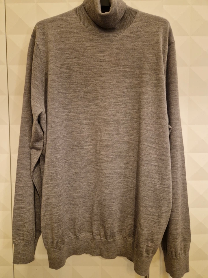 JAEGER GREY MARL MERINO WOOL ROLL NECK SWEATER. 2XL. NWT  - Image 1 of 4