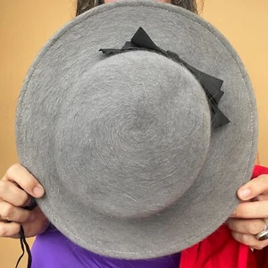 80s Vintage Gray Cashmere Flat Hat - Picture 1 of 9