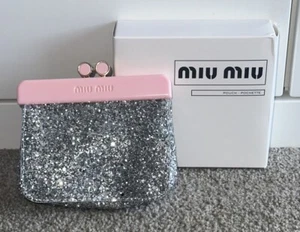 Miu Miu Parfums Vip Pink Clutch Cosmetic Pouch Full of Silver Glitter Pochette - Picture 1 of 4