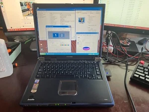 Toshiba Satellite 1415-S173 Laptop 15" Celeron 1.8GHz 2GB RAM 32GB SSD Win XP - Picture 1 of 9