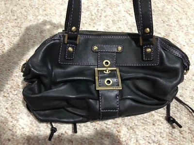 RAFE NEW YORK 黑色皮革镂空分层搭扣手提包单肩包 — 第 1/4 张图片