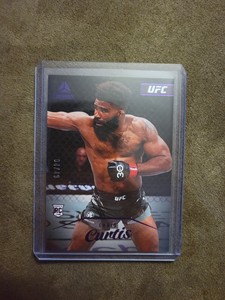 2023 Panini Chronicles UFC Chris Curtis RC Luminance Purple #/49 