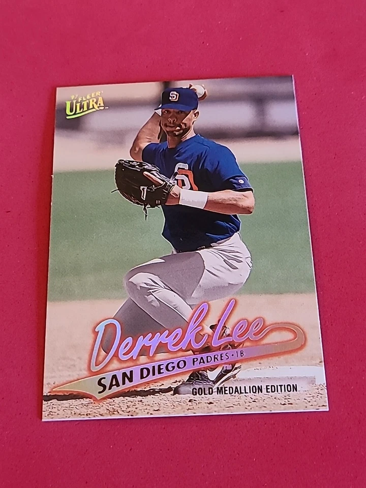 1997 Derrek Lee ROOKIE RC Fleer Ultra #G541 GOLD MEDALLION EDITION  - Image 1 of 2