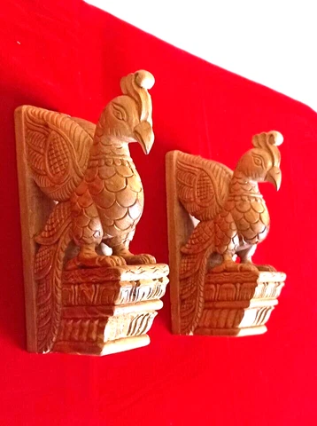 Mahogany Wooden Wall Hanging Peacock Parrot Bird Corbel Bracket Pair Sculpture Cover