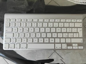 Tastiera Apple Magic KeyBoard A1314 - Foto 1 di 4