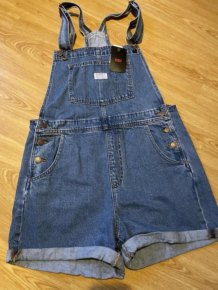Levi Women Dungaree Shorts Size M BNWT - Image 1 of 4