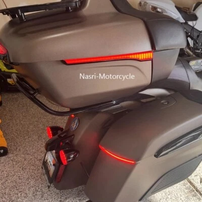 Luces laterales traseras LED para maletero Indian Pursuit Limited con icono de paquete premium Foto 1 de 4