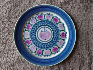 Vintage Villeroy & Boch Mettlach Saar 23 cm " Polly" Plate. - Picture 1 of 4