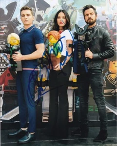 Dave Franco & Olivia Munn Signed 8x10 The LEGO Ninjago Movie Photograph - Picture 1 of 1
