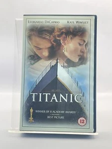 Titanic VHS - Picture 1 of 3