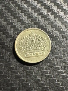 1960 Sweden 25 Öre Coin – KM# 824 – Vintage Swedish Currency – Royal Crown - Picture 1 of 2